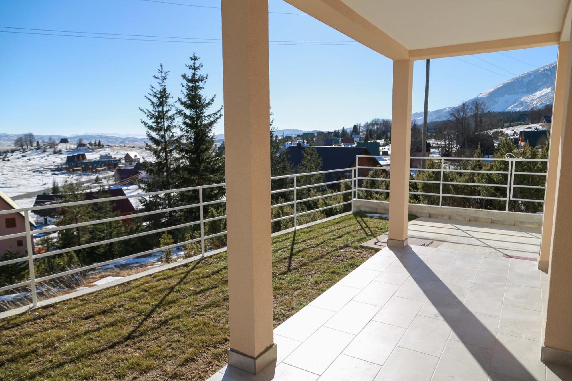 Hillside Apartments Жабляк Экстерьер фото