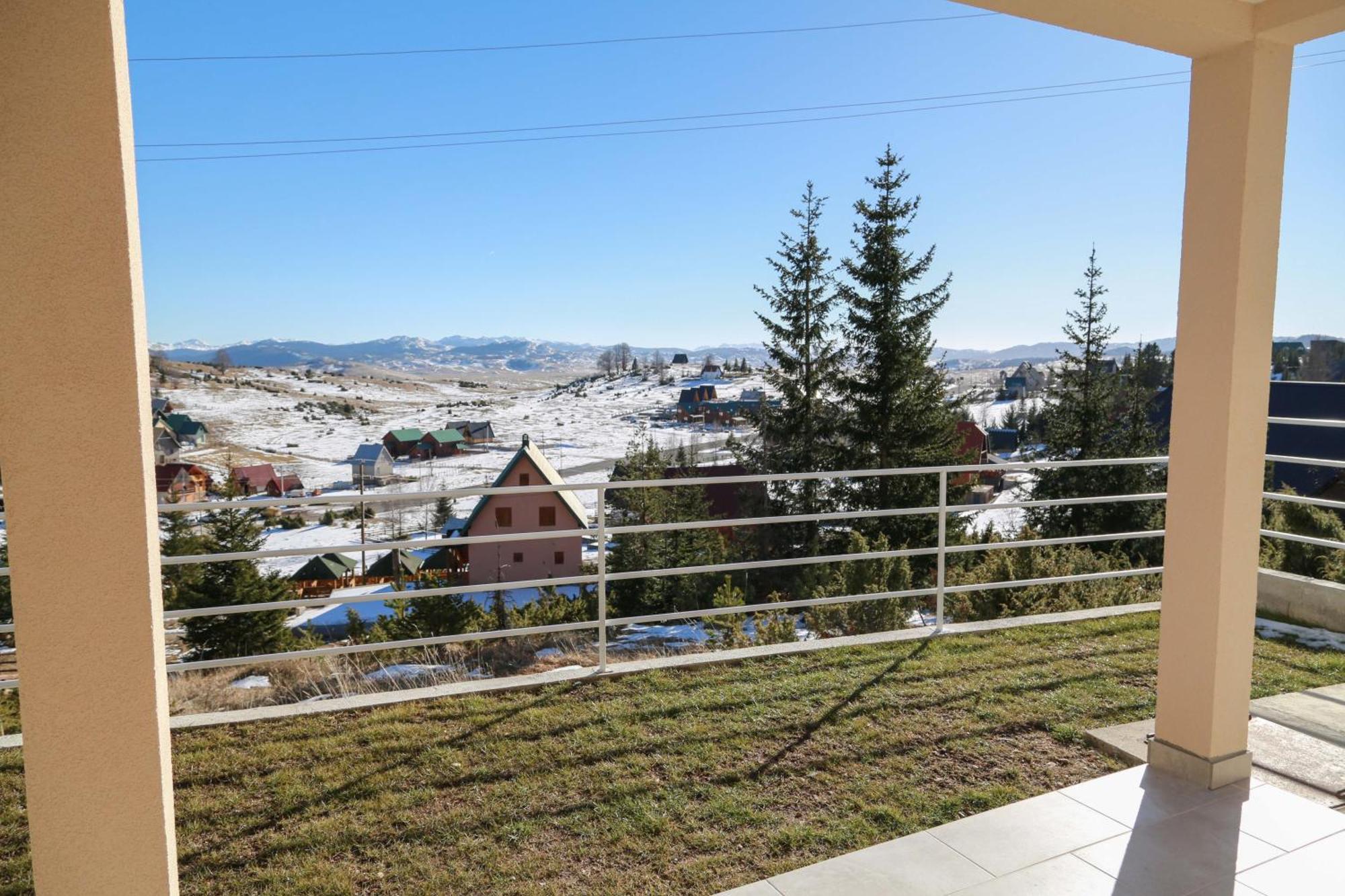 Hillside Apartments Жабляк Экстерьер фото